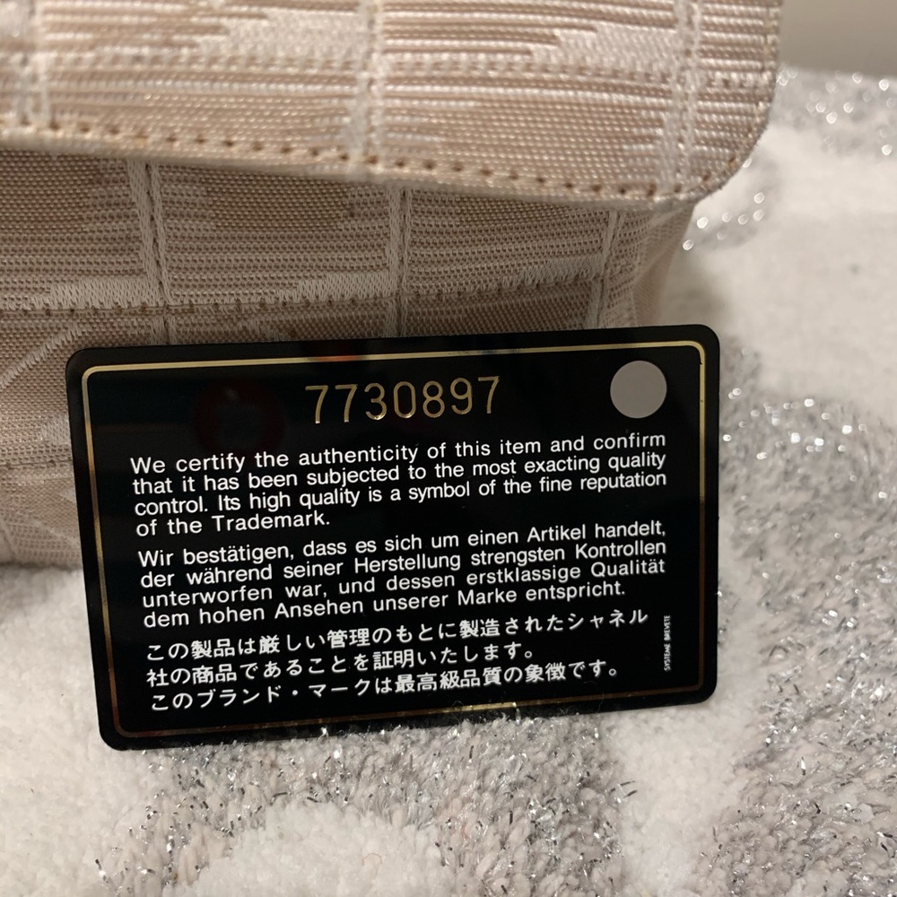 Channel Handbag - Picture 5 of 5